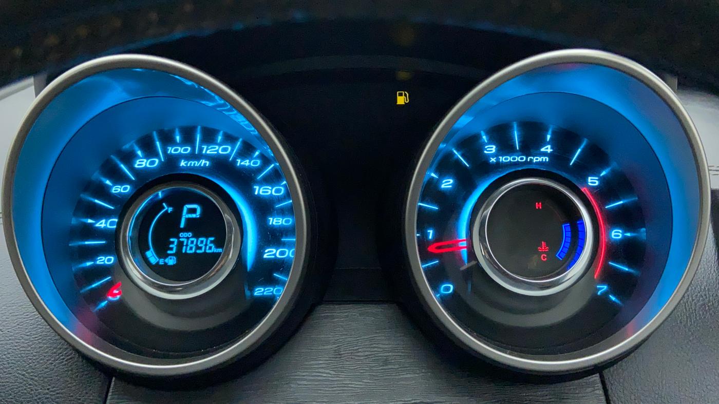 2019 Mahindra XUV500 W11 (O) AT, Diesel, Automatic, 37,939 km, Odometer Image