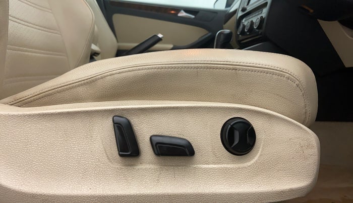 2015 Volkswagen Jetta HIGHLINE TDI AT, Diesel, Automatic, 99,881 km, Driver Side Adjustment Panel