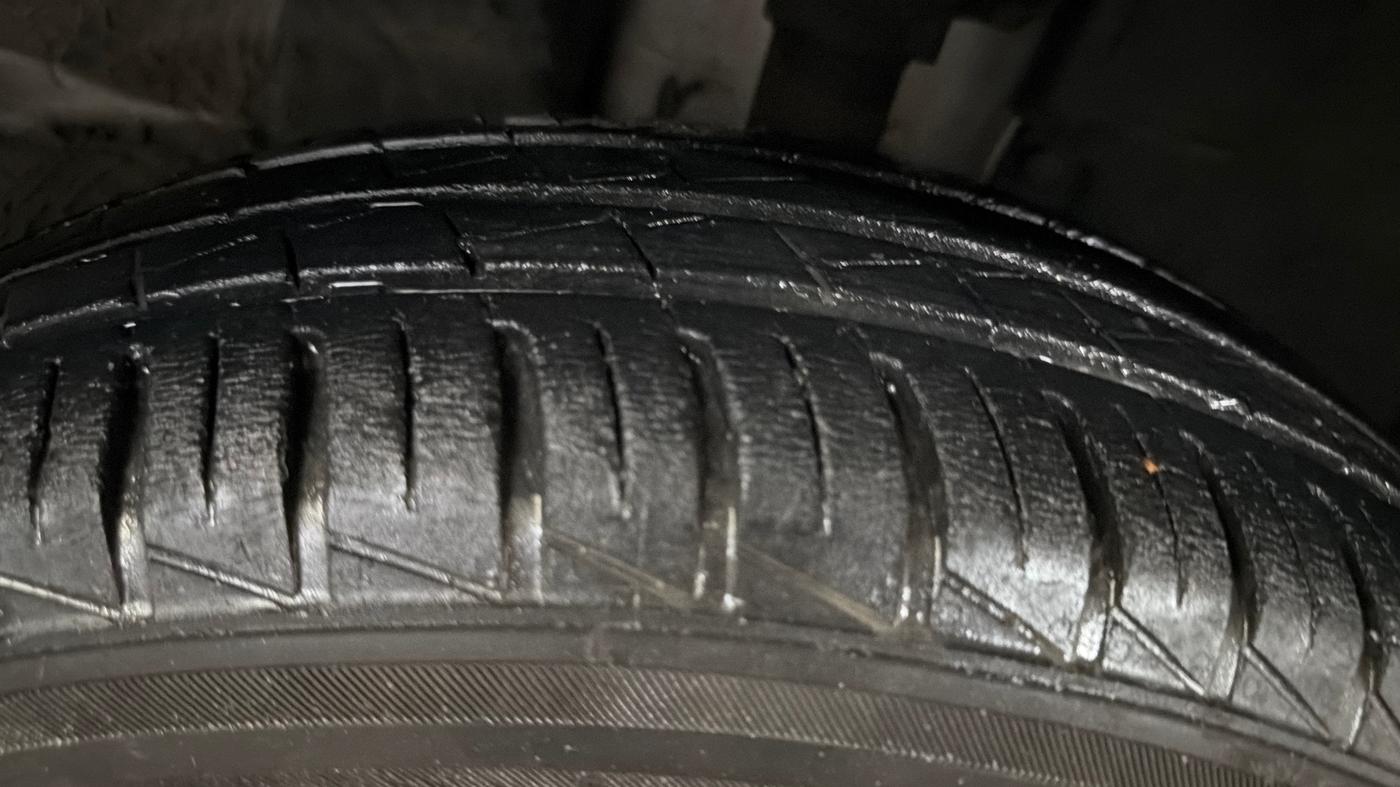 2021 Renault Kwid RXL, Petrol, Manual, 19,100 km, Right Front Tyre Tread