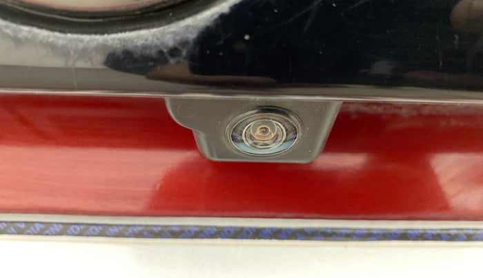 2022 Volkswagen TAIGUN TOPLINE 1.0 TSI MT, Petrol, Manual, 1,27,393 km, Parking Camera