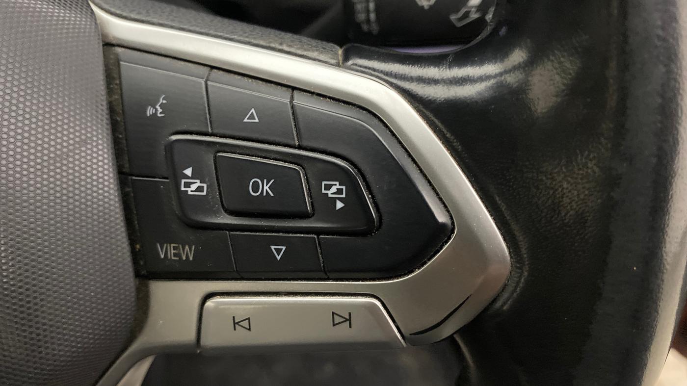 2022 Volkswagen TAIGUN TOPLINE 1.0 TSI MT, Petrol, Manual, 1,27,393 km, Adaptive Cruise Control