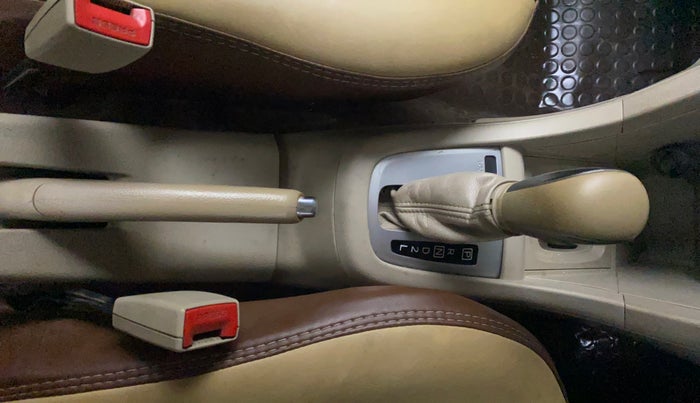 2014 Maruti Swift Dzire VXI AT, Petrol, Automatic, 97,002 km, Gear Lever