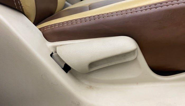 2014 Maruti Swift Dzire VXI AT, Petrol, Automatic, 97,002 km, Driver Side Adjustment Panel