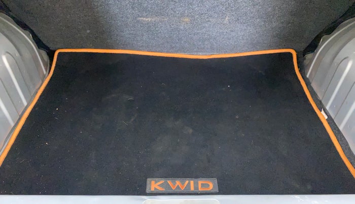 2018 Renault Kwid RXT 1.0 AMT, Petrol, Automatic, 28,606 km, Boot Inside