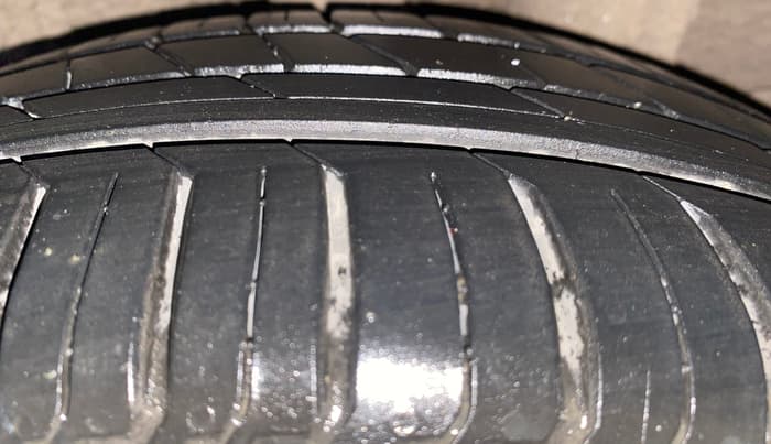 2015 Hyundai Xcent SX 1.2 (O), Petrol, Manual, 59,223 km, Left Rear Tyre Tread