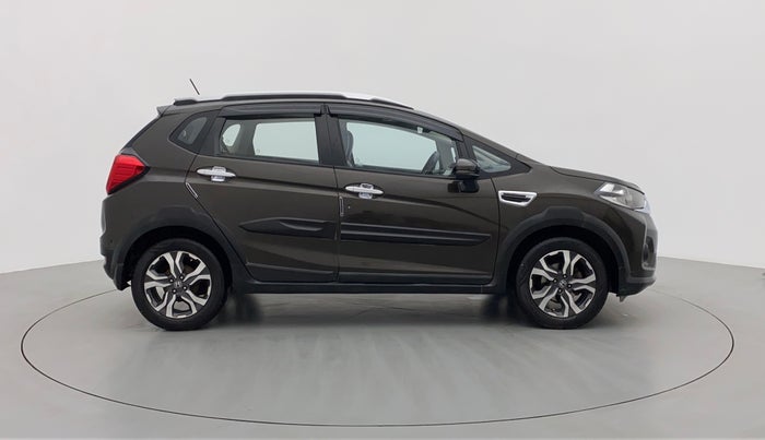 2017 Honda WR-V 1.2 i-VTEC VX MT, Petrol, Manual, 88,235 km, Right Side View