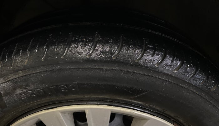 2020 Maruti Baleno DELTA PETROL 1.2, Petrol, Manual, 41,134 km, Left Front Tyre Tread