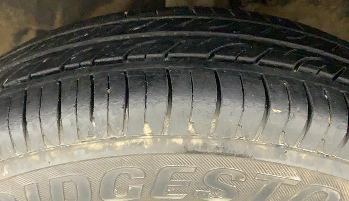 2014 Maruti Wagon R 1.0 LXI CNG, CNG, Manual, 75,067 km, Left Front Tyre Tread
