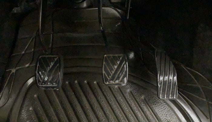 2014 Maruti Wagon R 1.0 LXI CNG, CNG, Manual, 75,067 km, Pedals