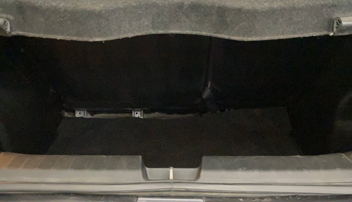 2017 Maruti Baleno ALPHA PETROL 1.2, Petrol, Manual, 88,657 km, Boot Inside