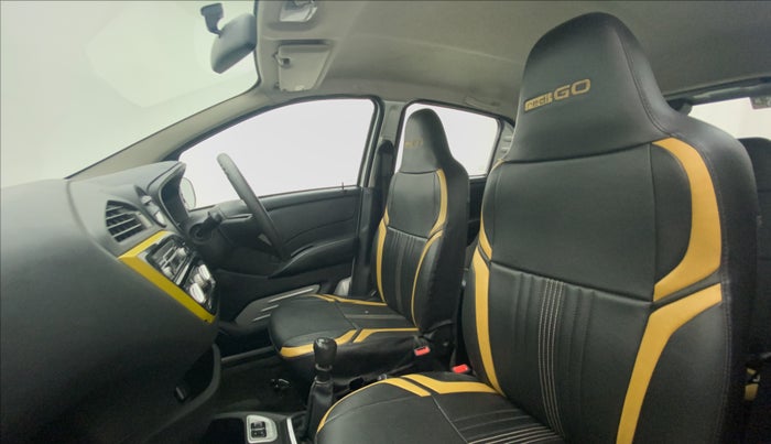 2018 Datsun Redi Go GOLD LIMITED EDITION, Petrol, Manual, 22,372 km, Right Side Front Door Cabin