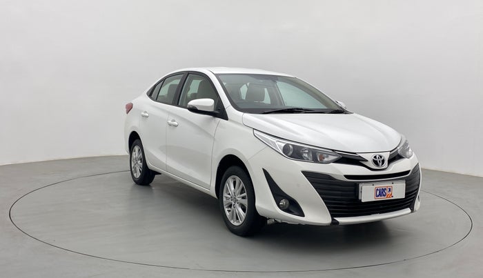 2018 Toyota YARIS V CVT, Petrol, Automatic, 18,877 km, Right Front Diagonal