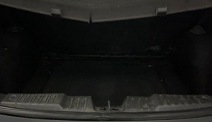 2022 Tata ALTROZ XM PLUS PETROL, Petrol, Manual, 58,299 km, Boot Inside