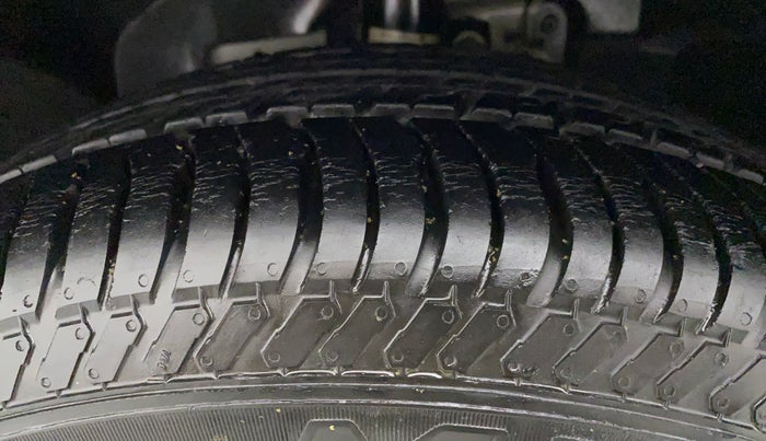 2020 Ford Ecosport TREND 1.5L PETROL, Petrol, Manual, 45,810 km, Left Front Tyre Tread