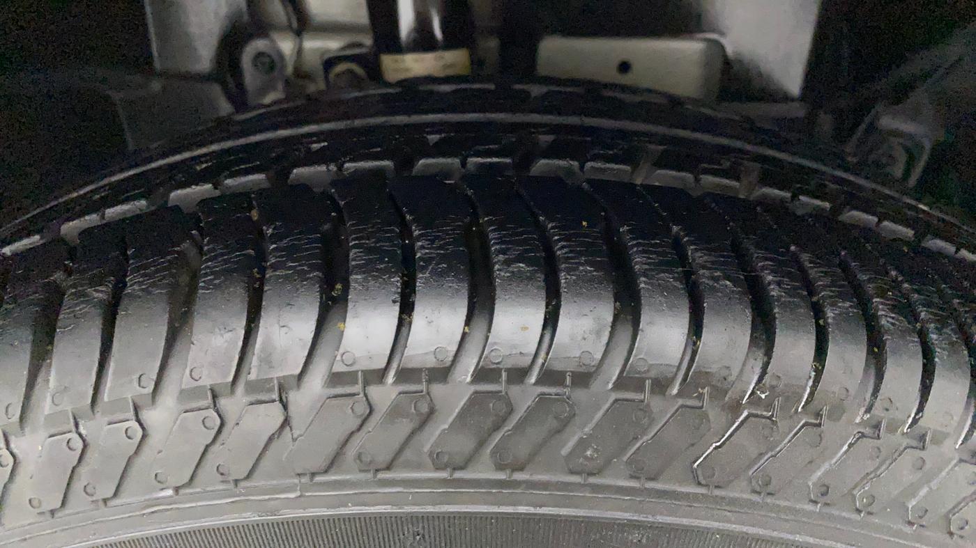 2020 Ford Ecosport TREND 1.5L PETROL, Petrol, Manual, 45,810 km, Right Front Tyre Tread