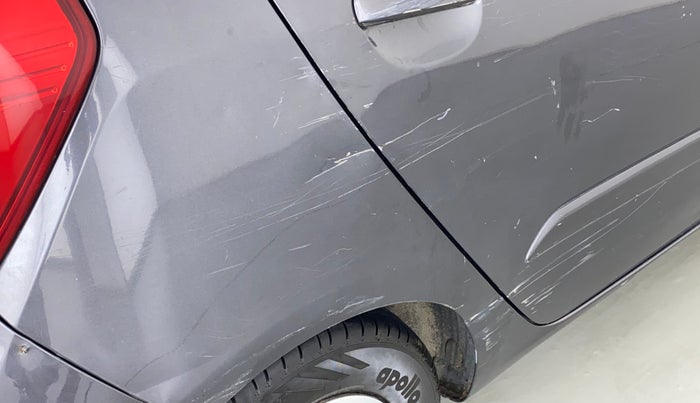 2011 Hyundai i10 SPORTZ 1.2, CNG, Manual, 84,120 km, Right quarter panel - Slightly dented