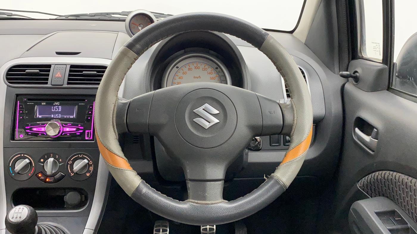 2014 Maruti Ritz VXI, Petrol, Manual, 68,093 km, Steering Wheel Close Up