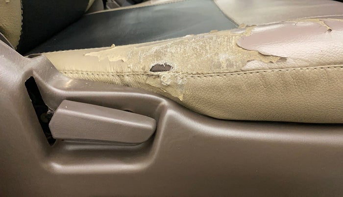 2010 Maruti Zen Estilo LXI, Petrol, Manual, 73,482 km, Driver Side Adjustment Panel