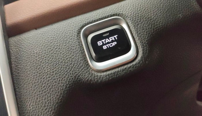 2023 MG HECTOR PLUS SHARP PRO 1.5 TURBO MT 6 STR, Petrol, Manual, 58,887 km, Keyless Start/ Stop Button