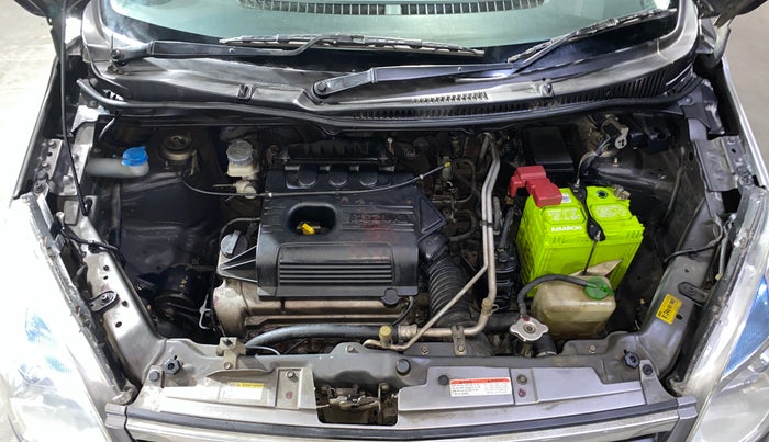 2016 Maruti Wagon R 1.0 VXI, Petrol, Manual, 40,291 km, Engine View