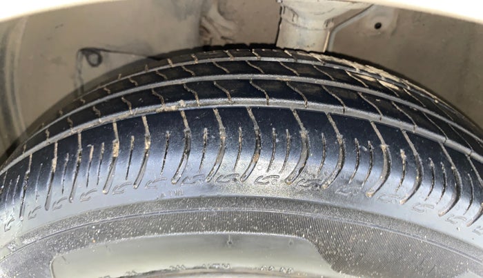 2019 Maruti New Wagon-R ZXI 1.2, Petrol, Manual, 42,900 km, Left Front Tyre Tread