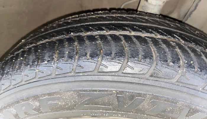 2019 Maruti New Wagon-R ZXI 1.2, Petrol, Manual, 42,900 km, Right Front Tyre Tread