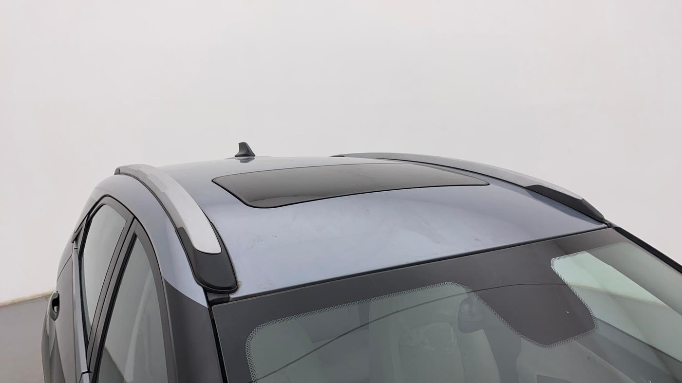 2023 Tata NEXON XZA PLUS (L) DUAL TONE, Petrol, Automatic, 3,454 km, Roof