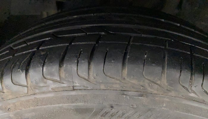2023 Tata NEXON XZA PLUS (L) DUAL TONE, Petrol, Automatic, 3,454 km, Left Front Tyre Tread
