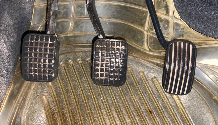 2018 Tata Tiago XZ PETROL, Petrol, Manual, 31,671 km, Pedals