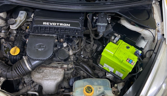 2018 Tata Tiago XZ PETROL, Petrol, Manual, 31,671 km, Engine View - Left