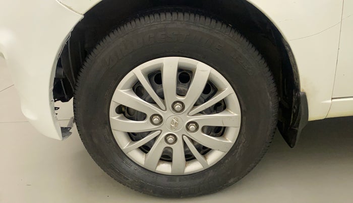 2013 Hyundai i10 SPORTZ 1.2 AT, Petrol, Automatic, 28,452 km, Left Front Wheel
