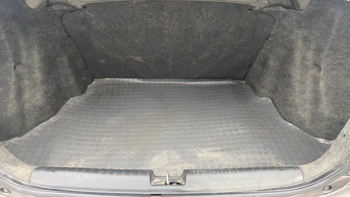 2017 Honda Amaze 1.2L I-VTEC VX, Petrol, Manual, 69,622 km, Boot Inside