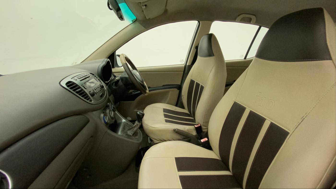 2011 Hyundai i10 SPORTZ 1.2, Petrol, Manual, 55,760 km, Right Side Front Door Cabin