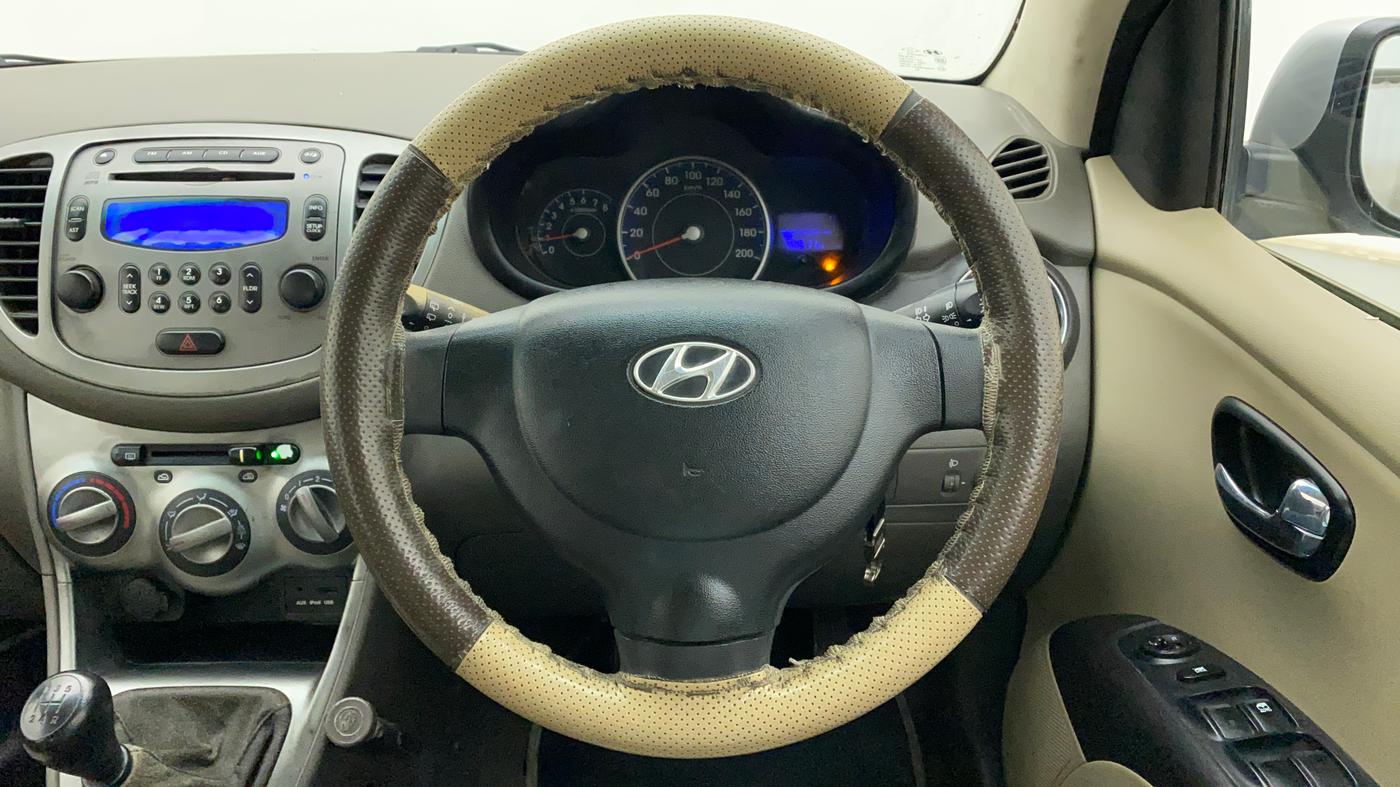 2011 Hyundai i10 SPORTZ 1.2, Petrol, Manual, 55,760 km, Steering Wheel Close Up