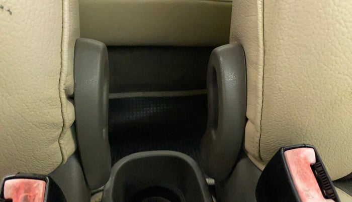 2011 Hyundai i10 SPORTZ 1.2, Petrol, Manual, 55,760 km, Driver Side Adjustment Panel