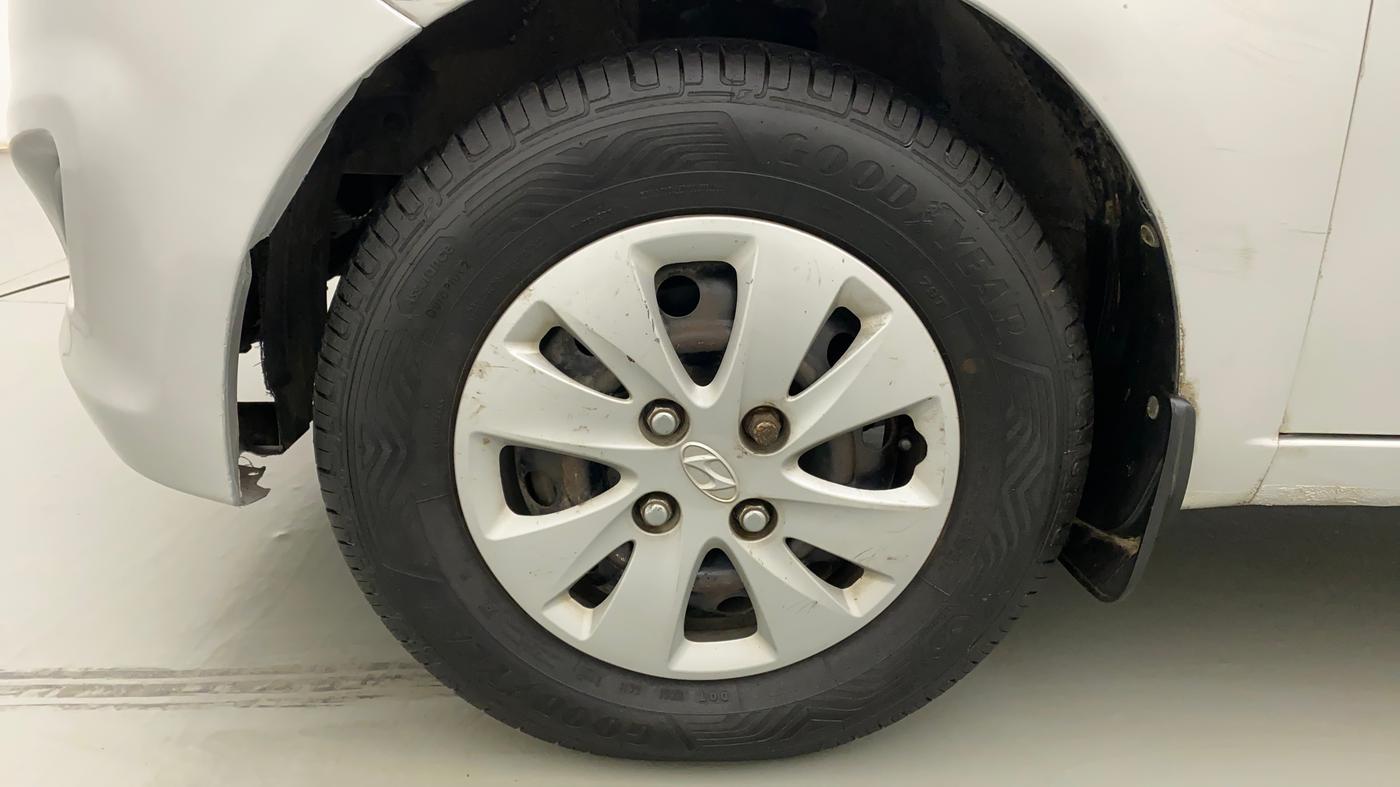 2011 Hyundai i10 SPORTZ 1.2, Petrol, Manual, 55,760 km, Left Front Wheel