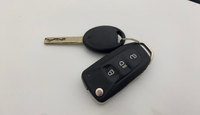 2019 Tata Tiago XZ PETROL, Petrol, Manual, 44,521 km, Key Close Up