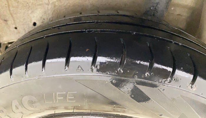 2017 Maruti Celerio VXI AMT, Petrol, Automatic, 71,770 km, Left Rear Tyre Tread
