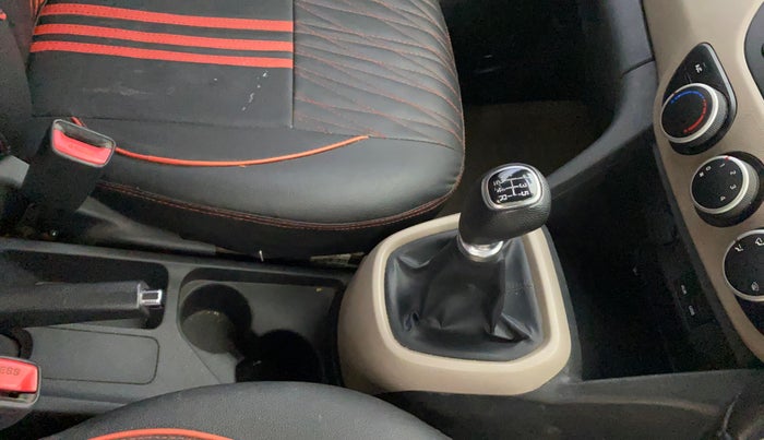 2014 Hyundai Grand i10 SPORTZ 1.2 KAPPA VTVT, Petrol, Manual, 70,673 km, Gear Lever