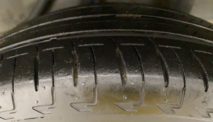 2016 Honda Brio 1.2 S MT I VTEC, Petrol, Manual, 65,063 km, Left Rear Tyre Tread