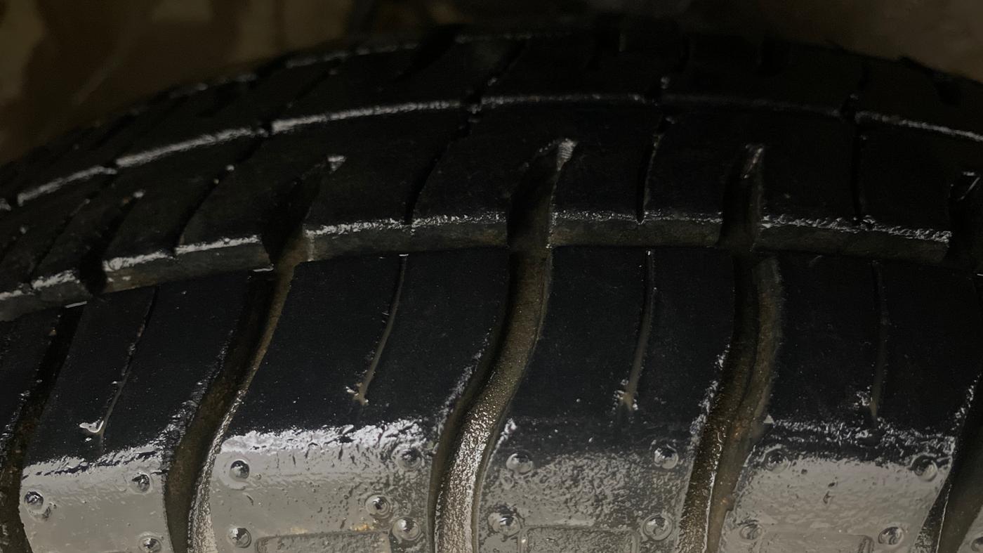 2015 Maruti Alto 800 LXI, Petrol, Manual, 35,608 km, Right Front Tyre Tread