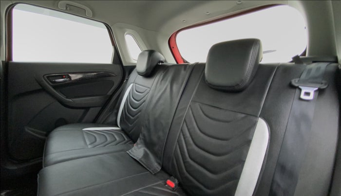 2018 Maruti Vitara Brezza ZDI, Diesel, Manual, 55,043 km, Right Side Rear Door Cabin