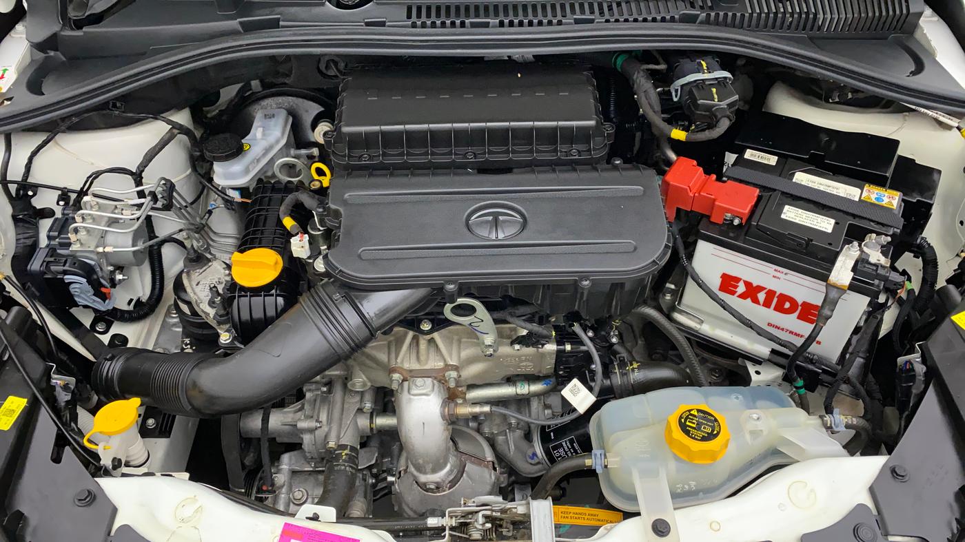 2022 Tata TIGOR XZA PLUS PETROL, Petrol, Automatic, 9,606 km, Open Bonet