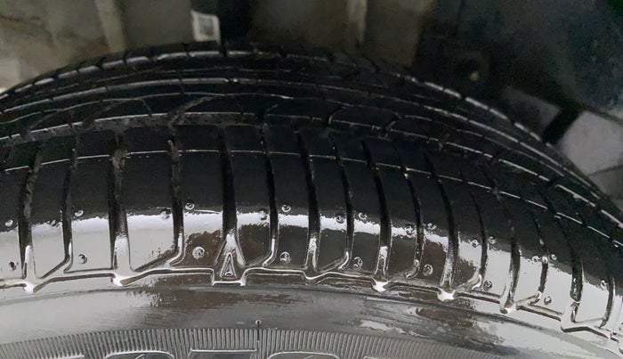 2022 Tata TIGOR XZA PLUS PETROL, Petrol, Automatic, 9,606 km, Right Rear Tyre Tread
