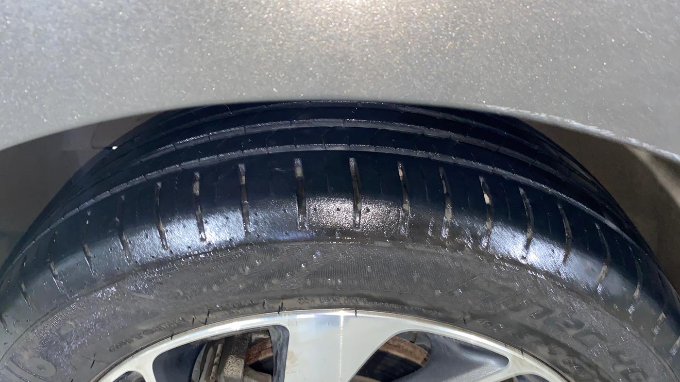 2020 Maruti Baleno ZETA CVT PETROL 1.2, Petrol, Automatic, 23,932 km, Left Front Tyre Tread