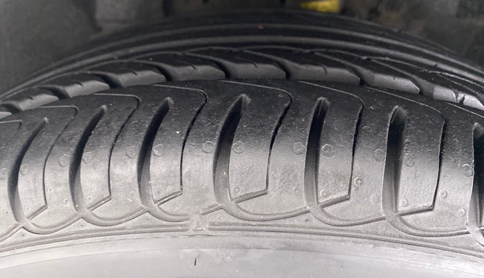 2018 Ford Ecosport 1.5 TITANIUM PLUS TI VCT AT, Petrol, Automatic, 43,045 km, Left Front Tyre Tread