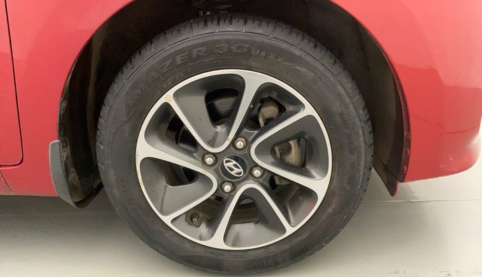 2017 Hyundai Grand i10 SPORTZ (O) AT 1.2 KAPPA VTVT, Petrol, Automatic, 17,542 km, Right Front Wheel