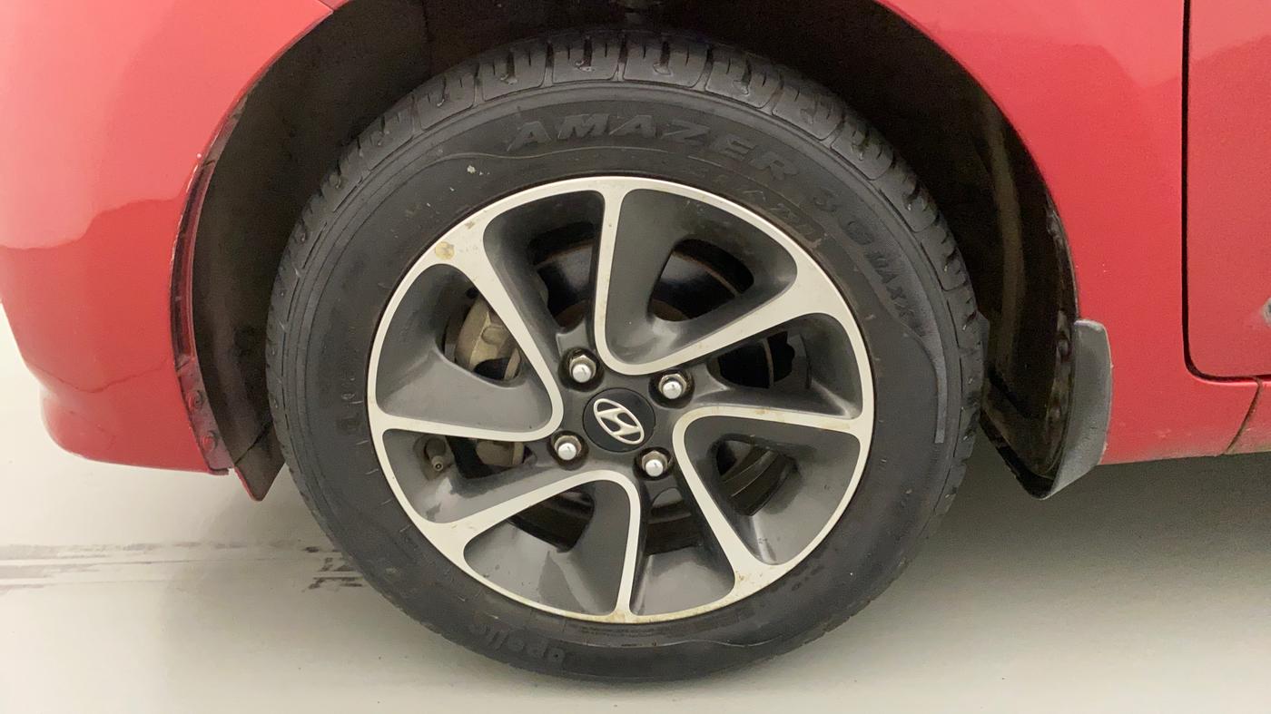 2017 Hyundai Grand i10 SPORTZ (O) AT 1.2 KAPPA VTVT, Petrol, Automatic, 17,542 km, Left Front Wheel
