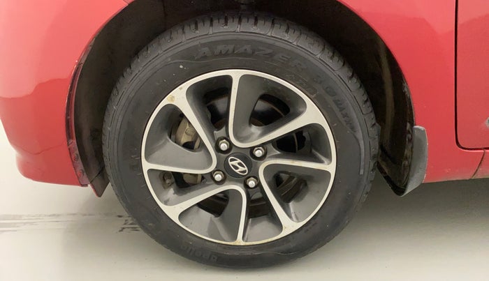 2017 Hyundai Grand i10 SPORTZ (O) AT 1.2 KAPPA VTVT, Petrol, Automatic, 17,542 km, Left Front Wheel