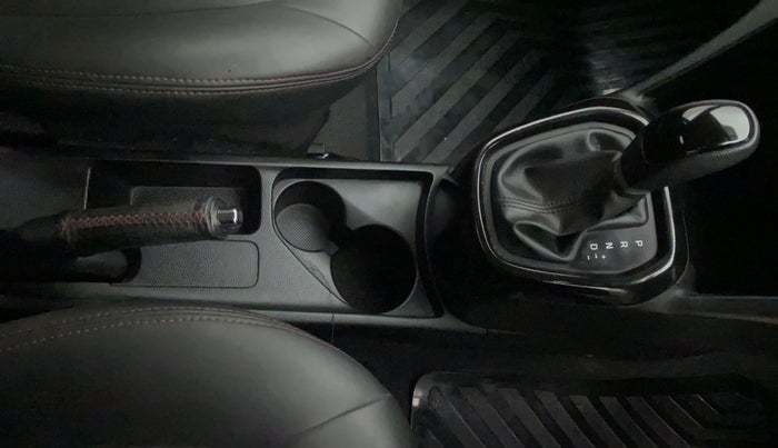 2017 Hyundai Grand i10 SPORTZ (O) AT 1.2 KAPPA VTVT, Petrol, Automatic, 17,542 km, Gear Lever